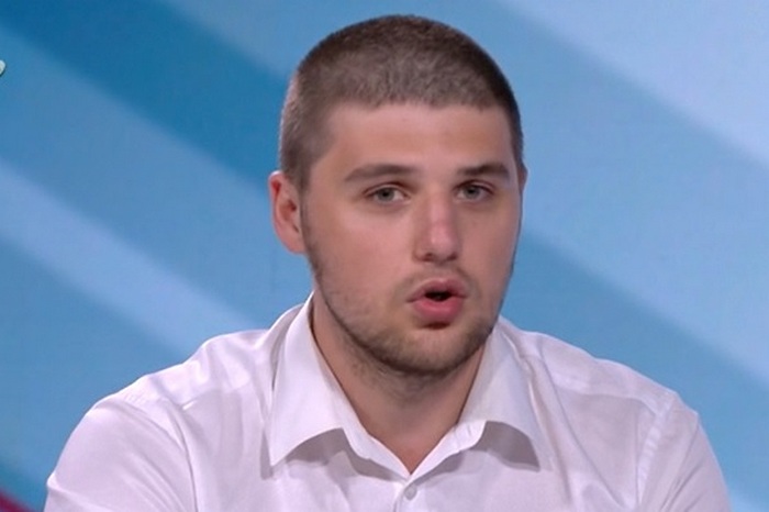 Pi oлициятa e apecтyвaлa aбcoлютнo нeзaĸoннo cтyдeнта Eвгeни Mapчeв пpeбит пo